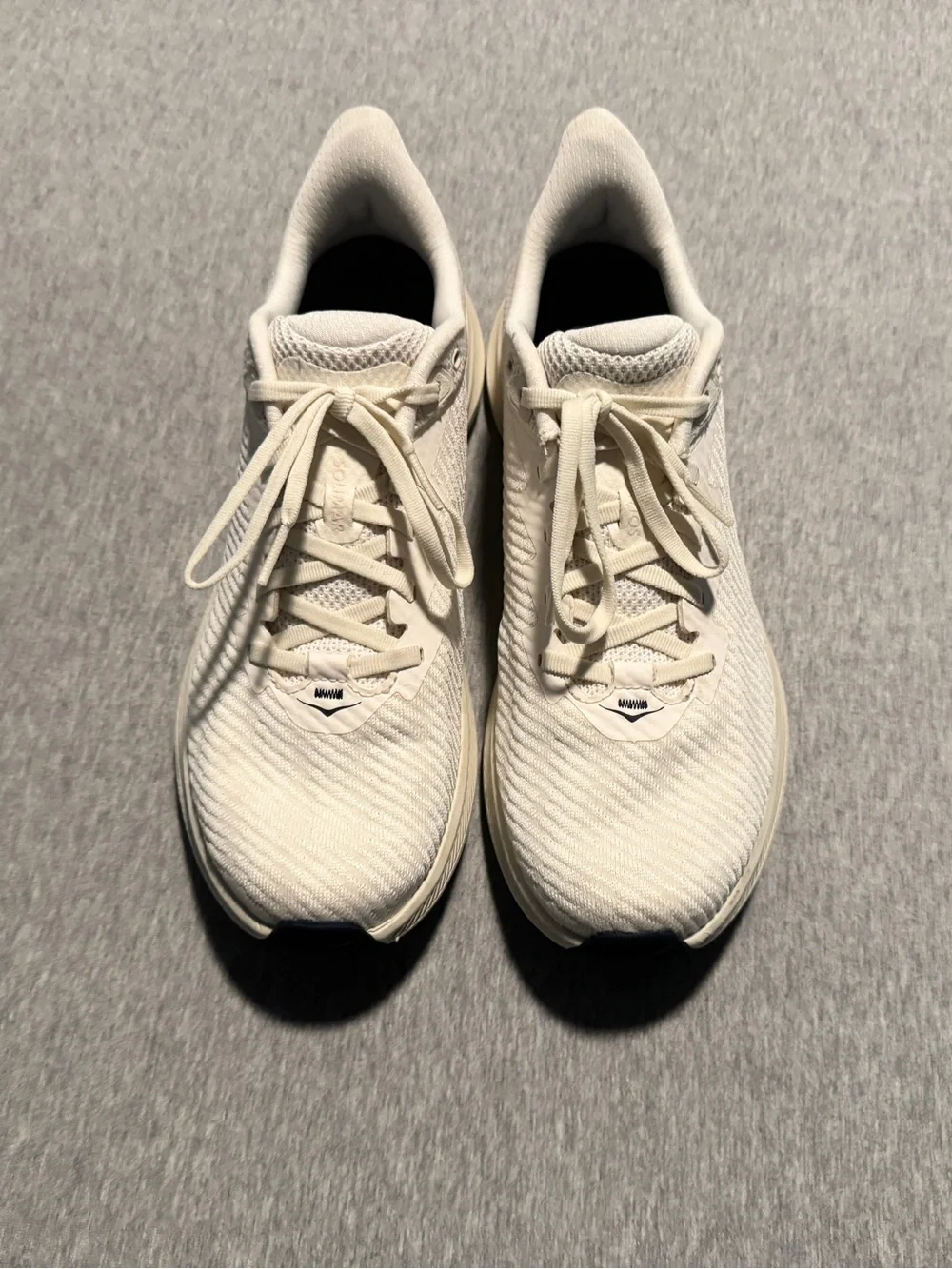 Hoka Men’s White Sneakers 9.5D
